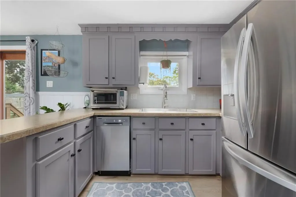 51 Stone Drive Cranston RI 02920