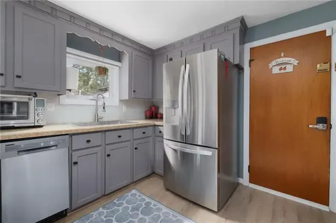 51 Stone Drive Cranston RI 02920