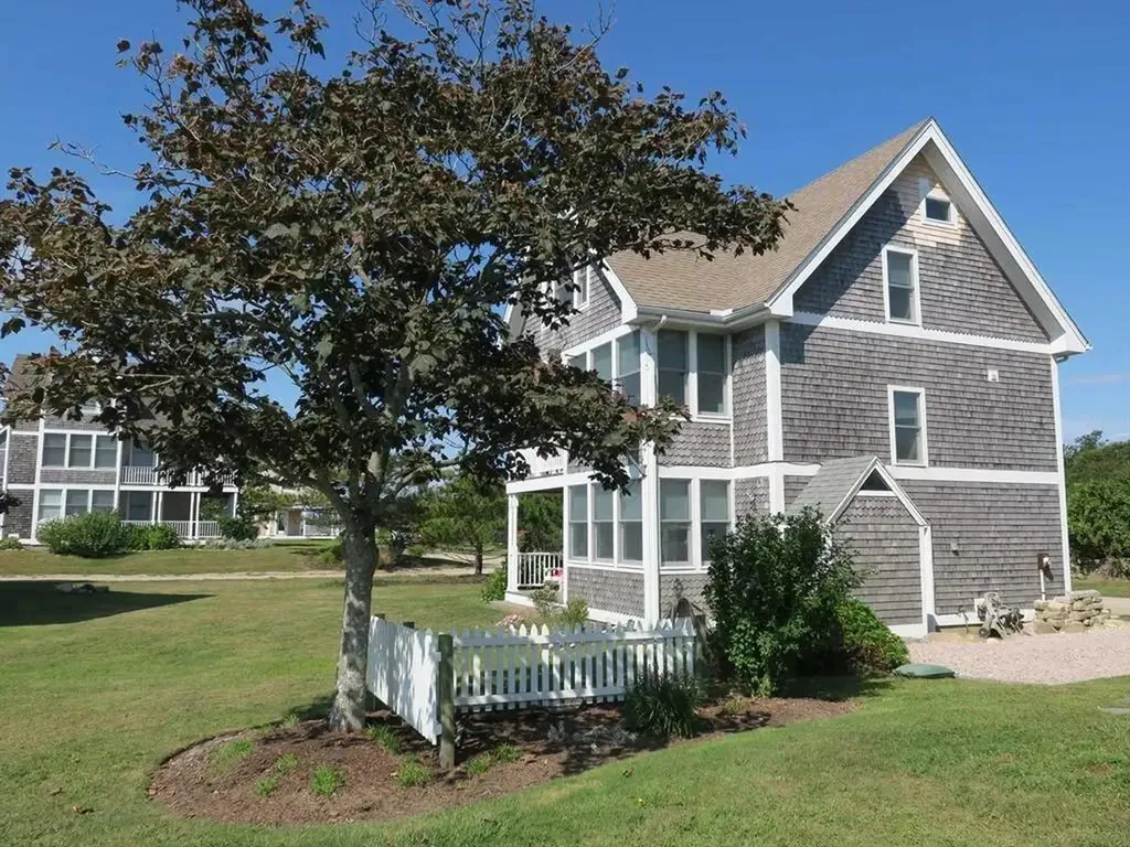 1720 Corn Neck Road Block Island RI 02807