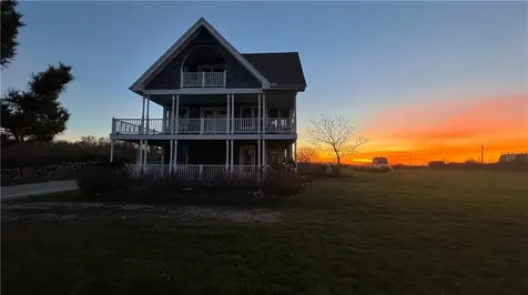 1720 Corn Neck Road Block Island RI 02807