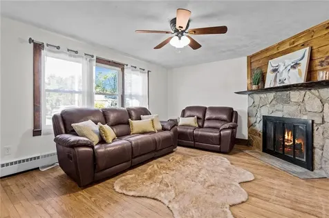 26 Hunts River Drive North Kingstown RI 02852