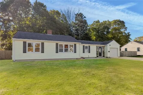 26 Hunts River Drive North Kingstown RI 02852