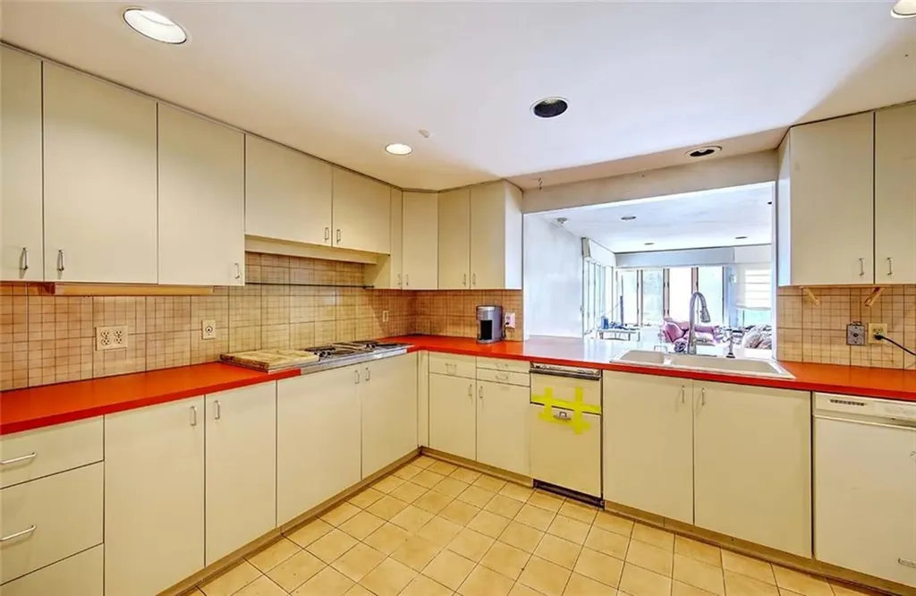 41 Wingate Road Providence RI 02906