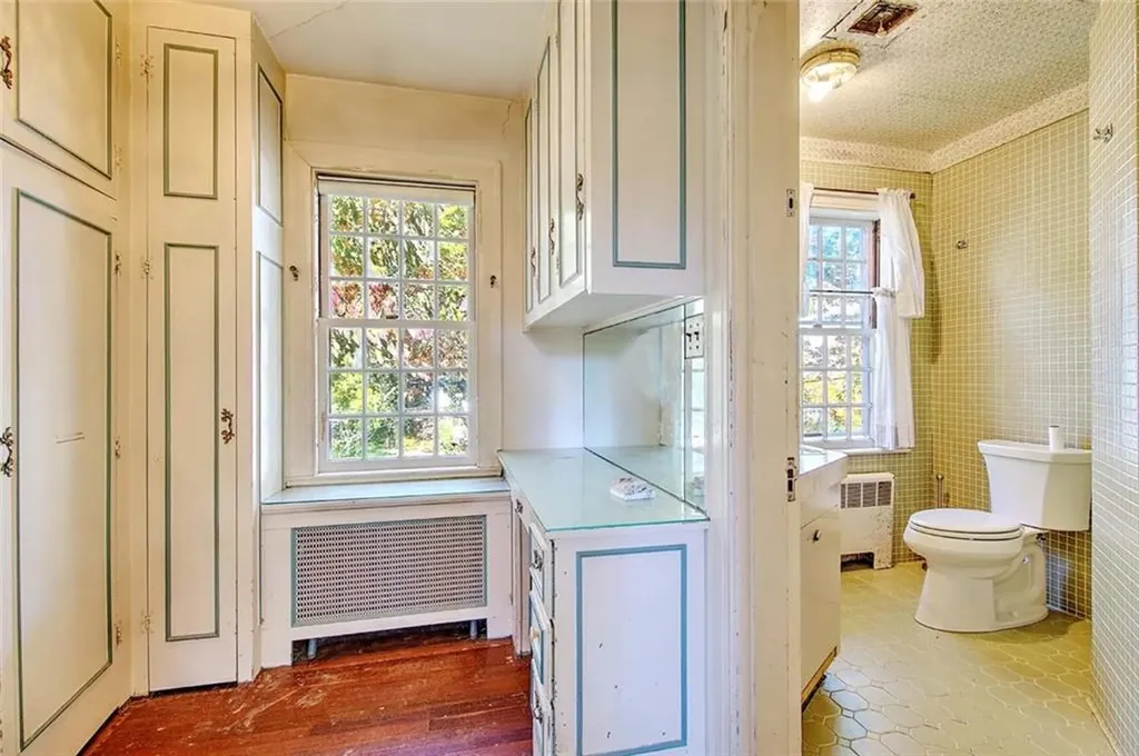 41 Wingate Road Providence RI 02906