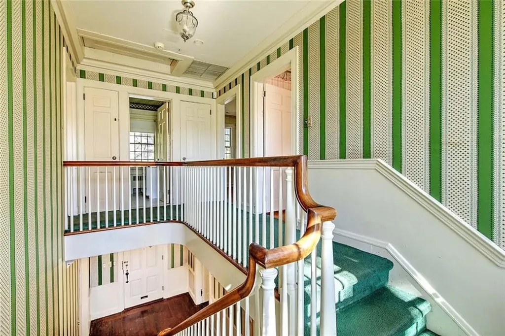 41 Wingate Road Providence RI 02906