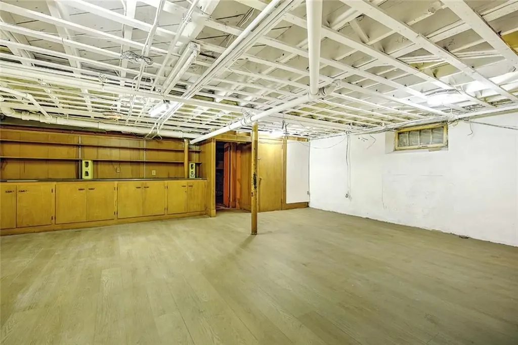 41 Wingate Road Providence RI 02906