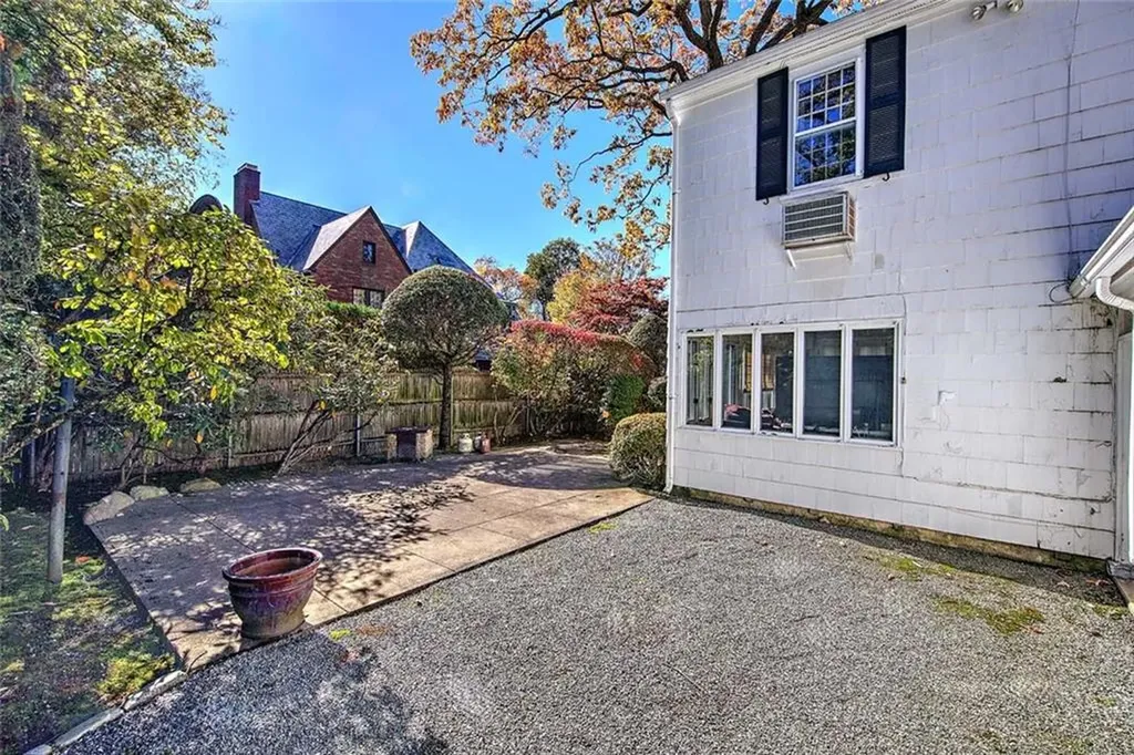 41 Wingate Road Providence RI 02906