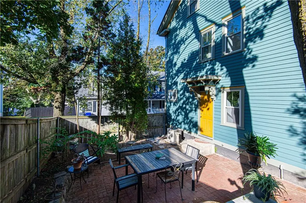 91 Jenkins Street Providence RI 02906