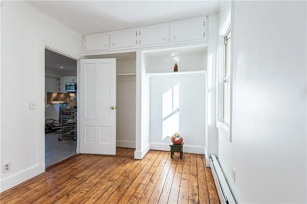 91 Jenkins Street Providence RI 02906