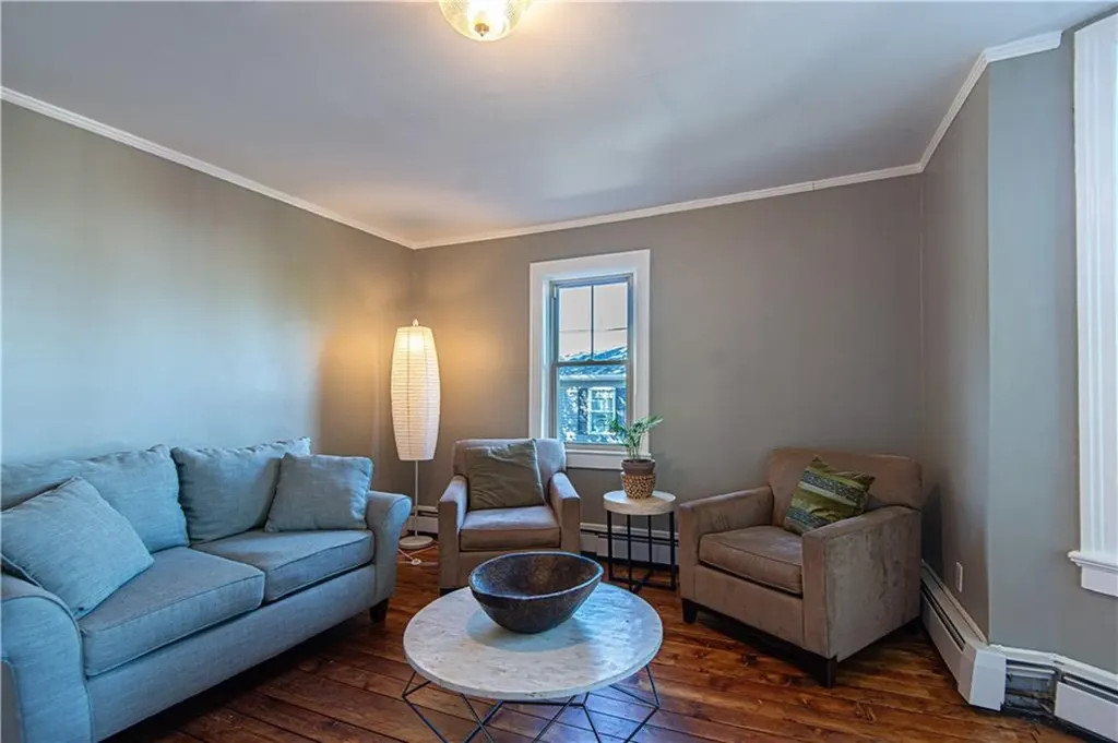 91 Jenkins Street Providence RI 02906