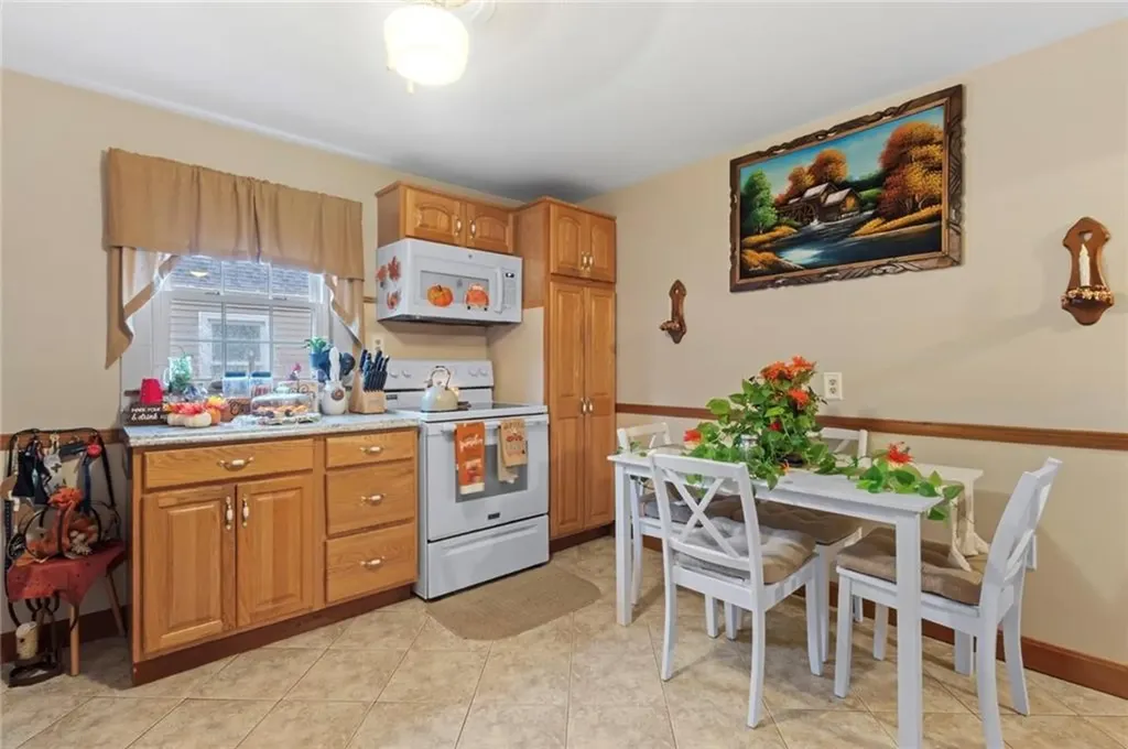 36 Dean Street Pawtucket RI 02861