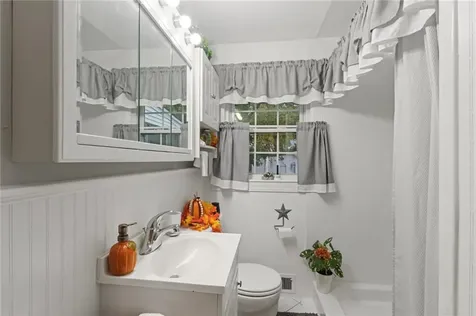 36 Dean Street Pawtucket RI 02861