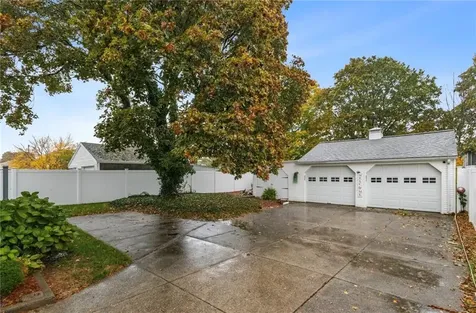 36 Dean Street Pawtucket RI 02861