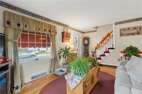 36 Dean Street Pawtucket RI 02861