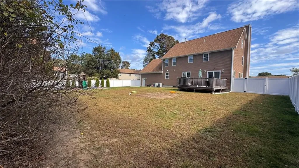 6 Utter Street North Providence RI 02904