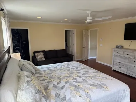 6 Utter Street North Providence RI 02904