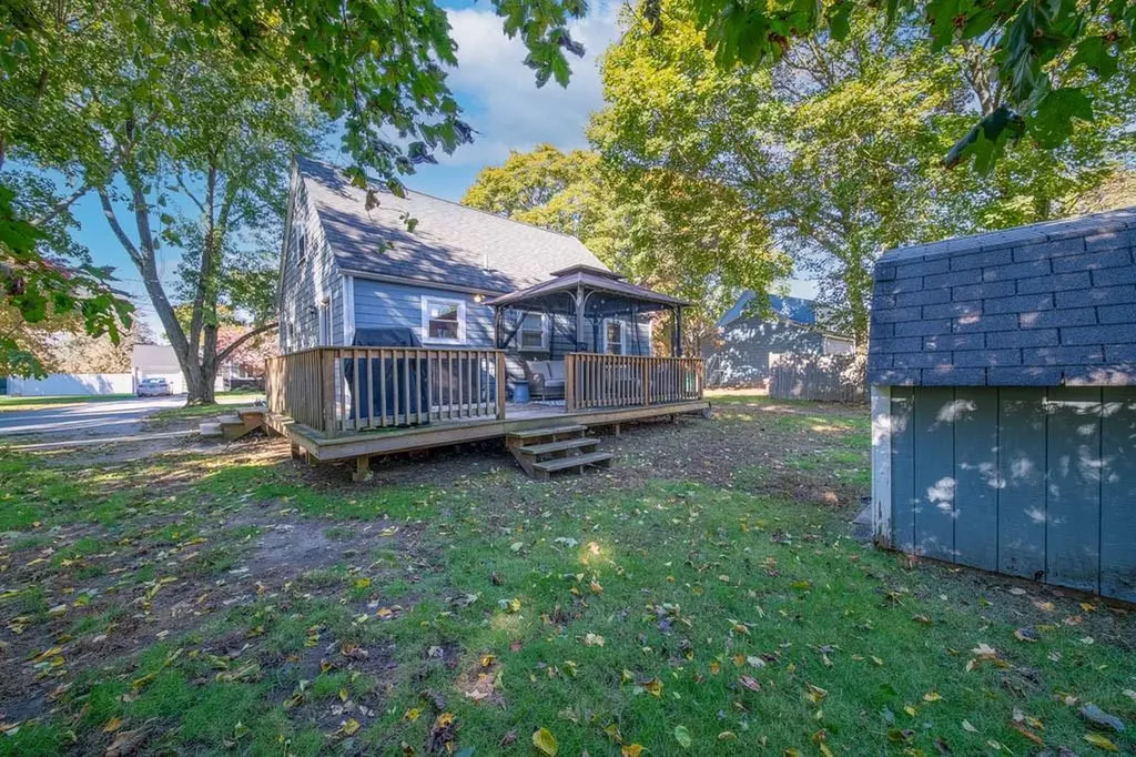 36 Bowen Briggs Avenue Warwick RI 02886