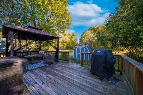 36 Bowen Briggs Avenue Warwick RI 02886