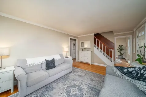 36 Bowen Briggs Avenue Warwick RI 02886