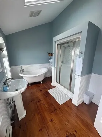 67 Lawrence Court Tiverton RI 02878