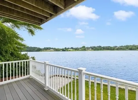 67 Lawrence Court Tiverton RI 02878