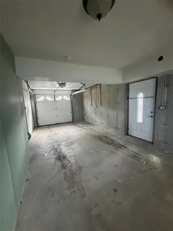 67 Lawrence Court Tiverton RI 02878