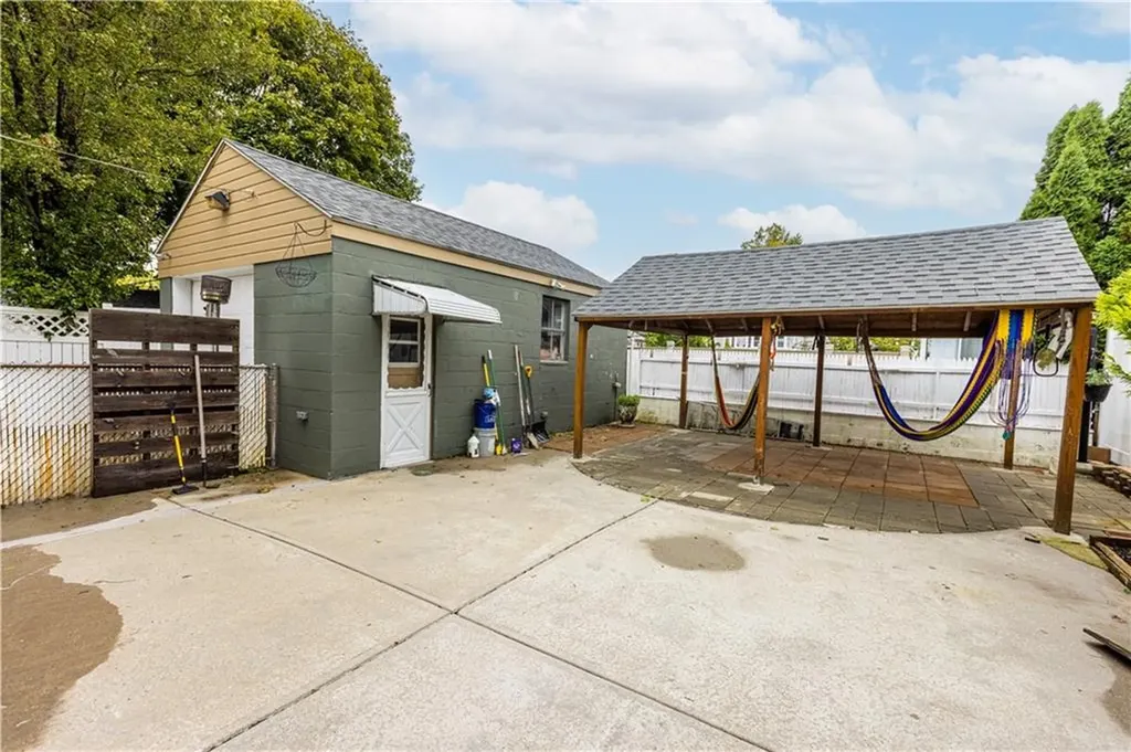 85 Winthrop Avenue Providence RI 02908