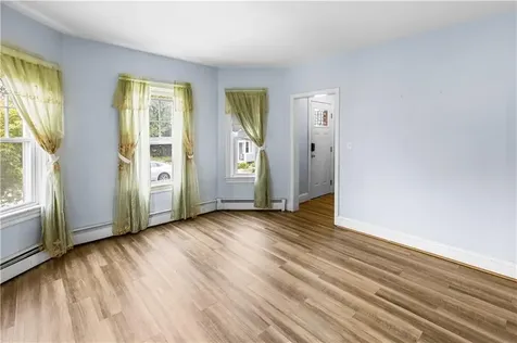 85 Winthrop Avenue Providence RI 02908