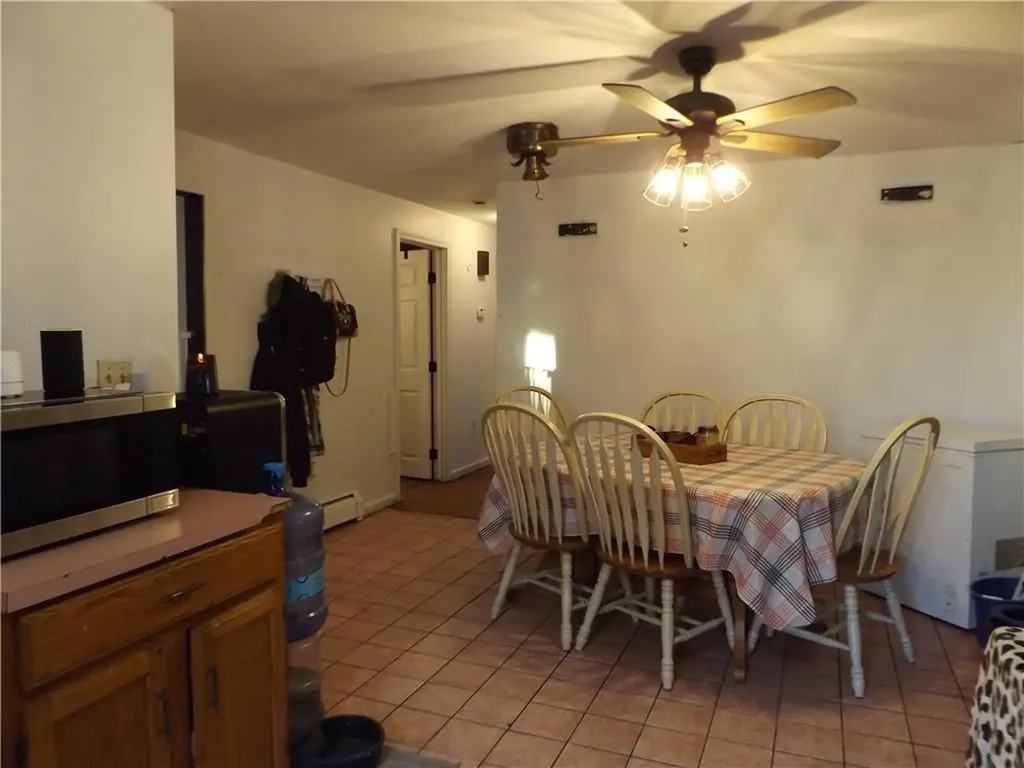 58 Rosella Avenue Pawtucket RI 02861