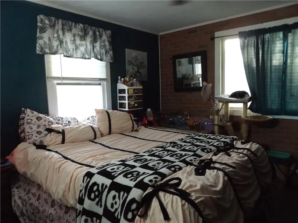58 Rosella Avenue Pawtucket RI 02861