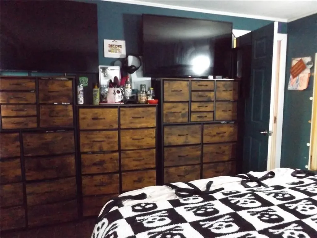 58 Rosella Avenue Pawtucket RI 02861