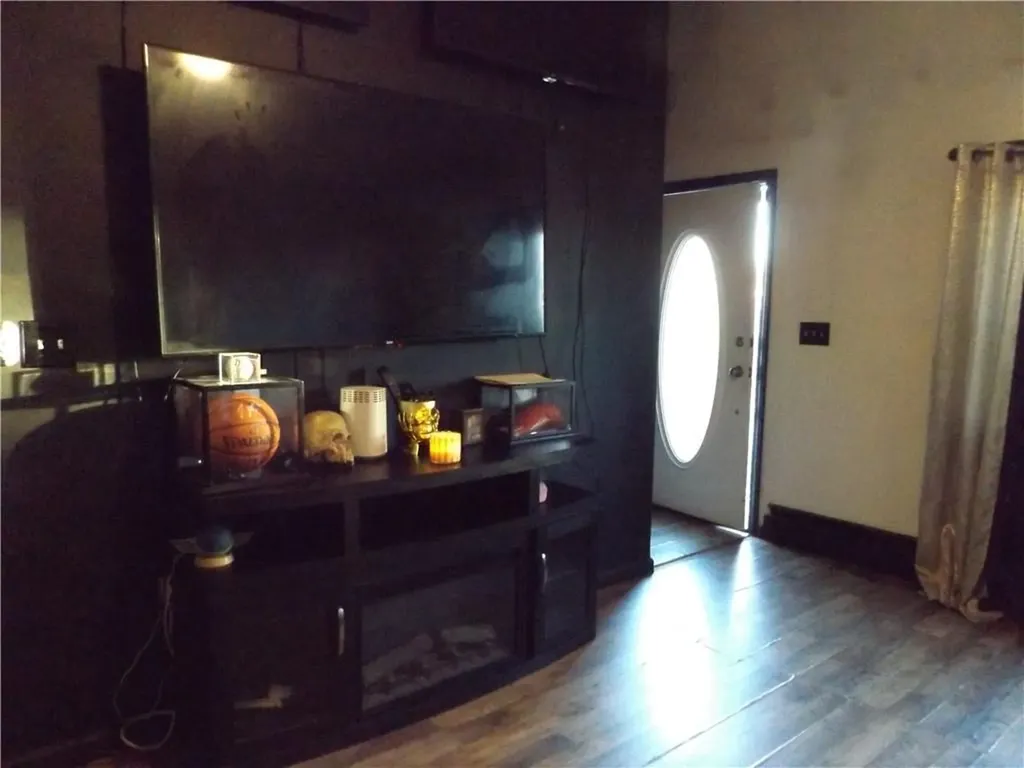 58 Rosella Avenue Pawtucket RI 02861