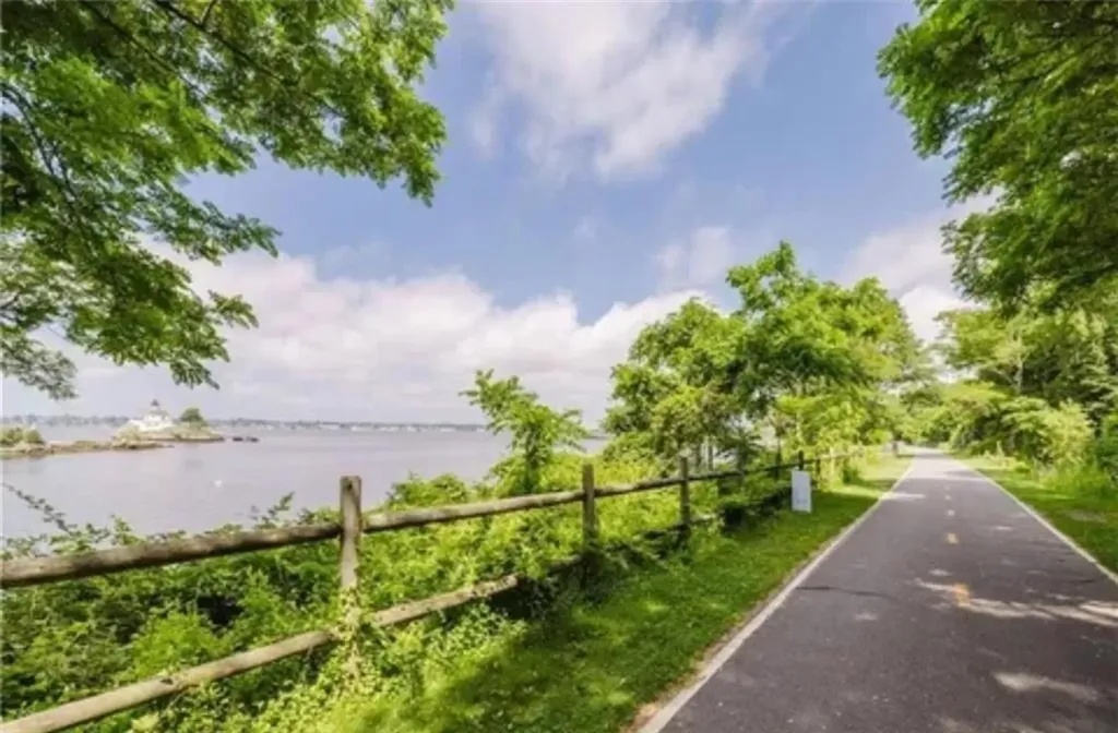 43 Bullocks Point Avenue East Providence RI 02915