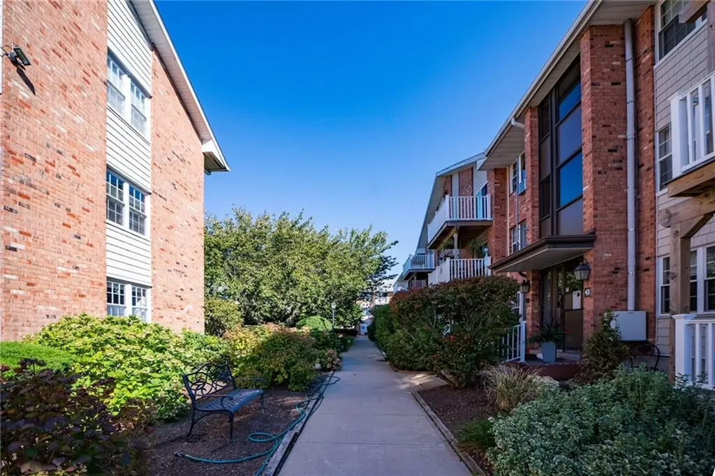 43 Bullocks Point Avenue East Providence RI 02915