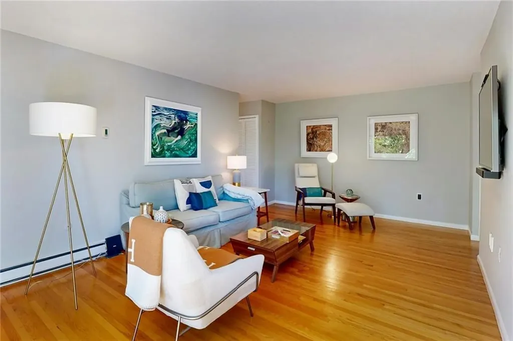 43 Bullocks Point Avenue East Providence RI 02915