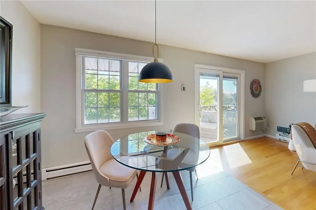 43 Bullocks Point Avenue East Providence RI 02915