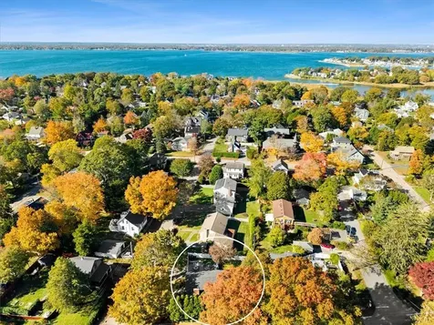 1 Third Street Barrington RI 02806