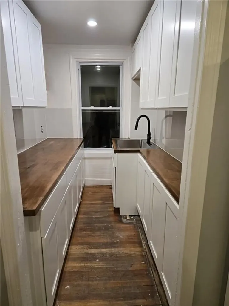 47 Alverson Avenue Providence RI 02909