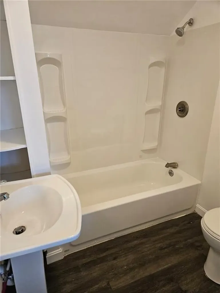 47 Alverson Avenue Providence RI 02909