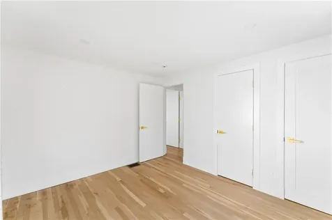 7 Carpenter Avenue Barrington RI 02806