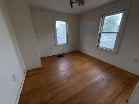 179 Columbine Avenue Pawtucket RI 02861