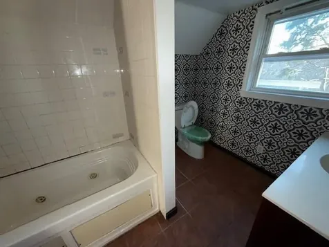 179 Columbine Avenue Pawtucket RI 02861