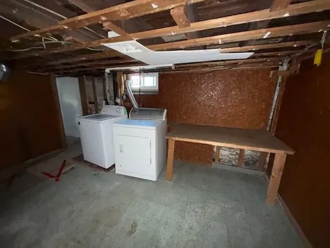 179 Columbine Avenue Pawtucket RI 02861