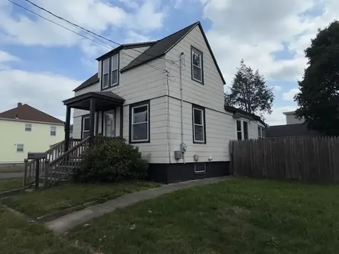 179 Columbine Avenue Pawtucket RI 02861