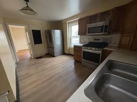 179 Columbine Avenue Pawtucket RI 02861