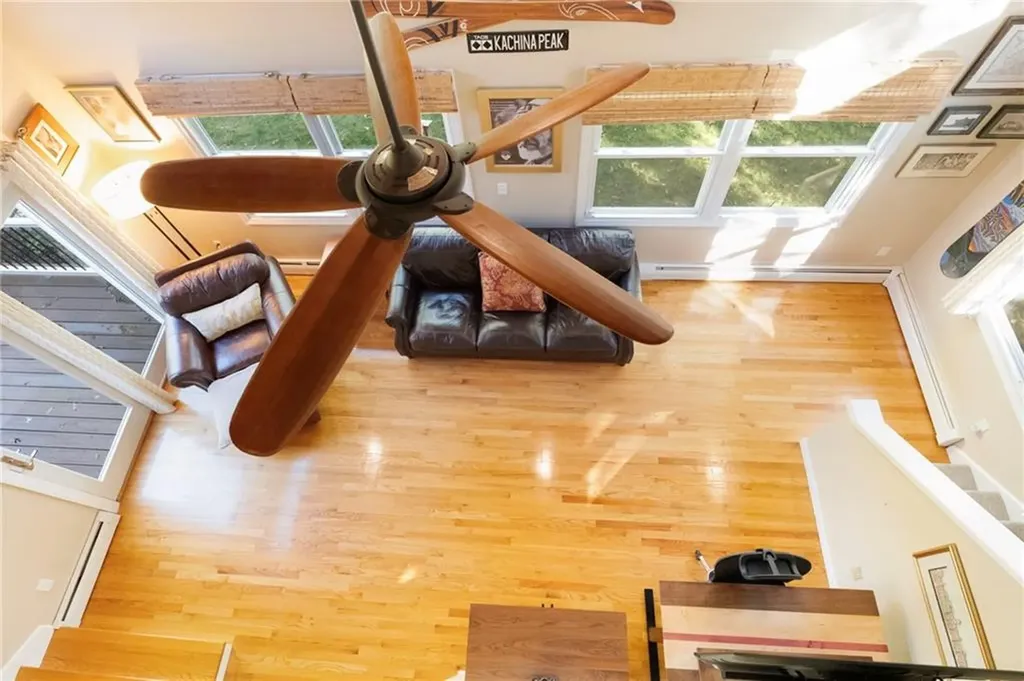 180 Boulder View Drive Warwick RI 02886