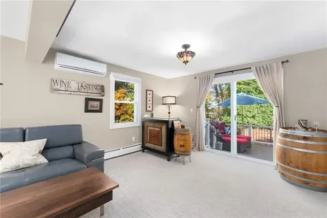 180 Boulder View Drive Warwick RI 02886