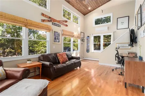 180 Boulder View Drive Warwick RI 02886