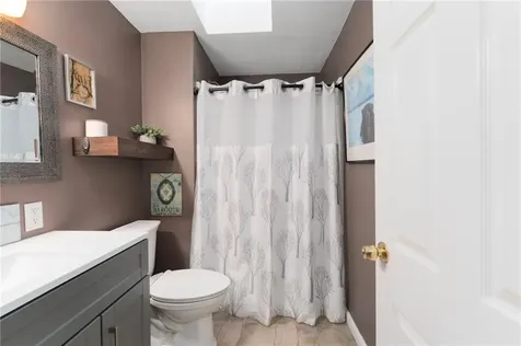 180 Boulder View Drive Warwick RI 02886