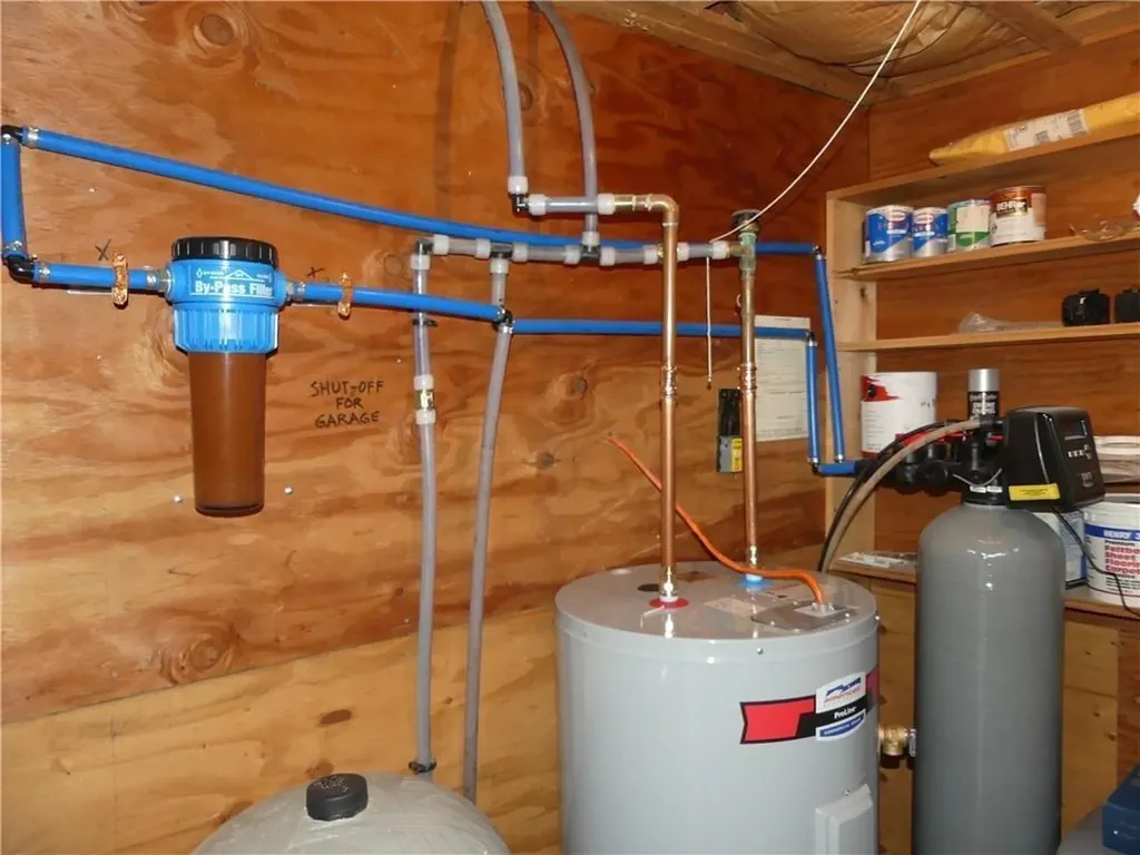 188 Danielson Pike Foster RI 02825